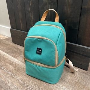 🖤 5/$25 V Cool Diaper Backpack